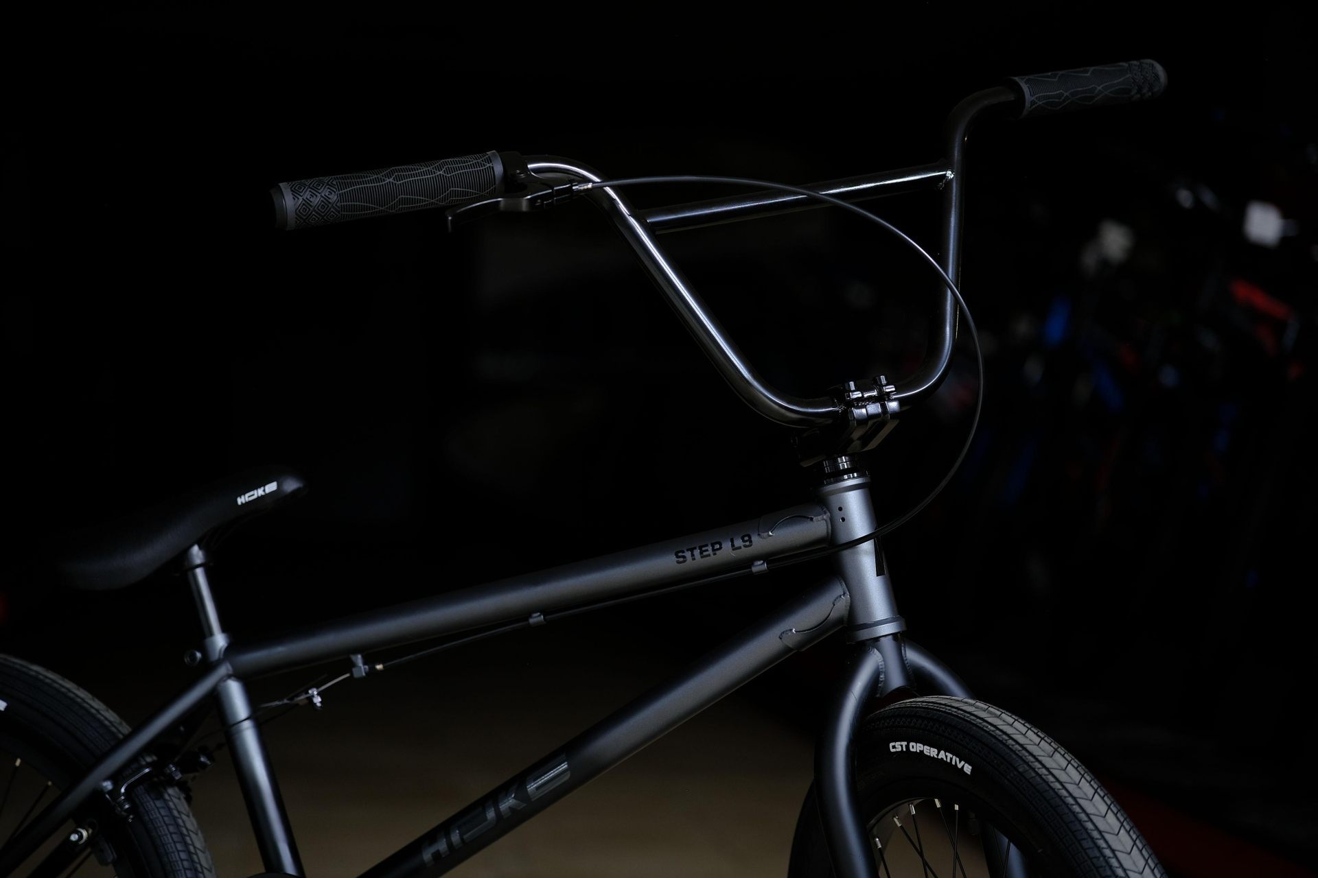Вилка хром молибден HOKE BMX Step L9 матовый серебристый-чёрный